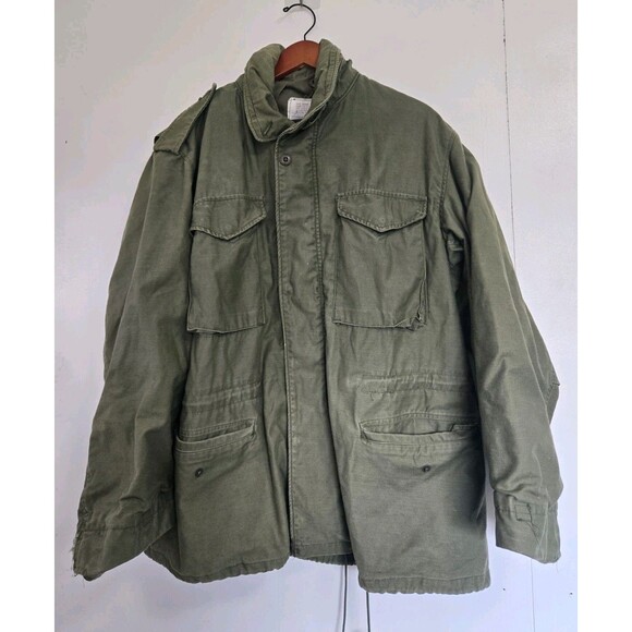 US Military Cold Weather Field Jacket L Green 8415-00-782-2942 Alpha OG-107